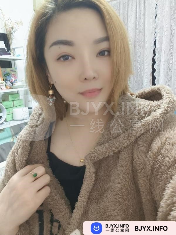 一线体验「上海•徐汇」一线2MHH8M号